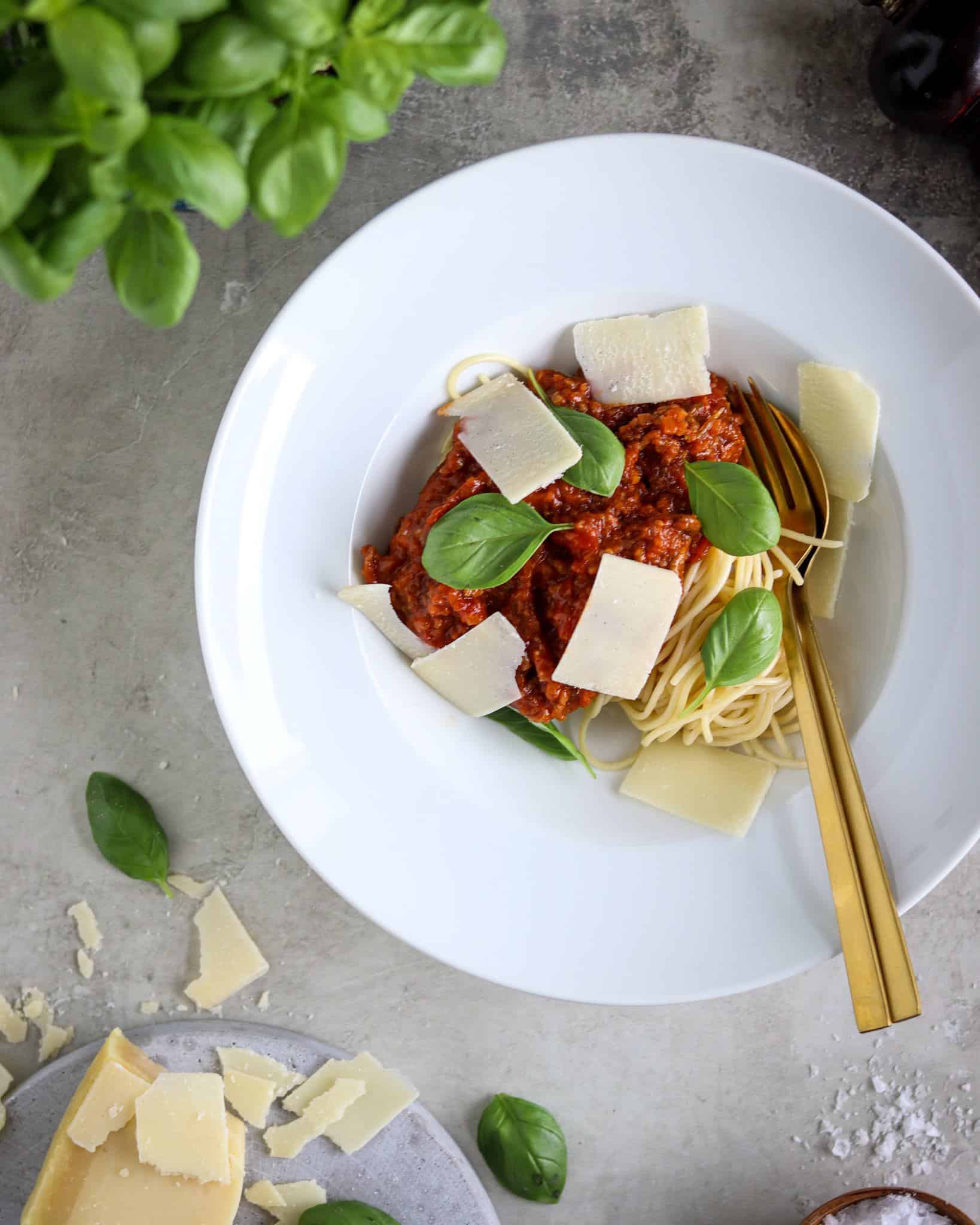 Spaghetti Med Kødsovs - En Hverdagsklassiker I Verdensklasse