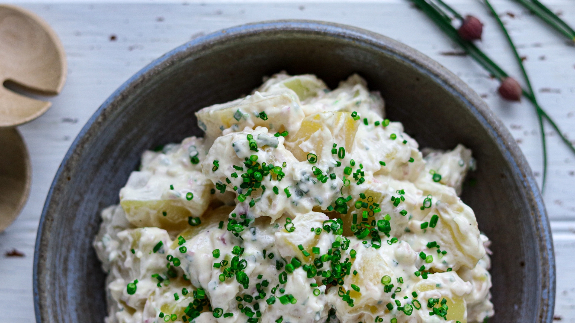 Hjemmelavet kold kartoffelsalat