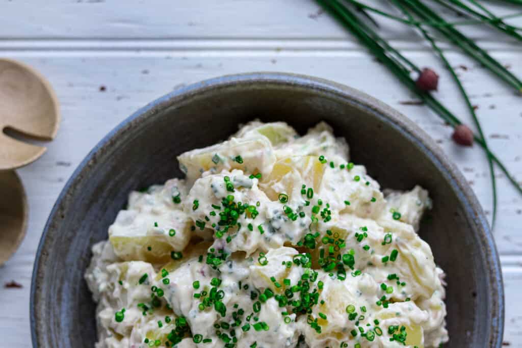 Hjemmelavet kold kartoffelsalat